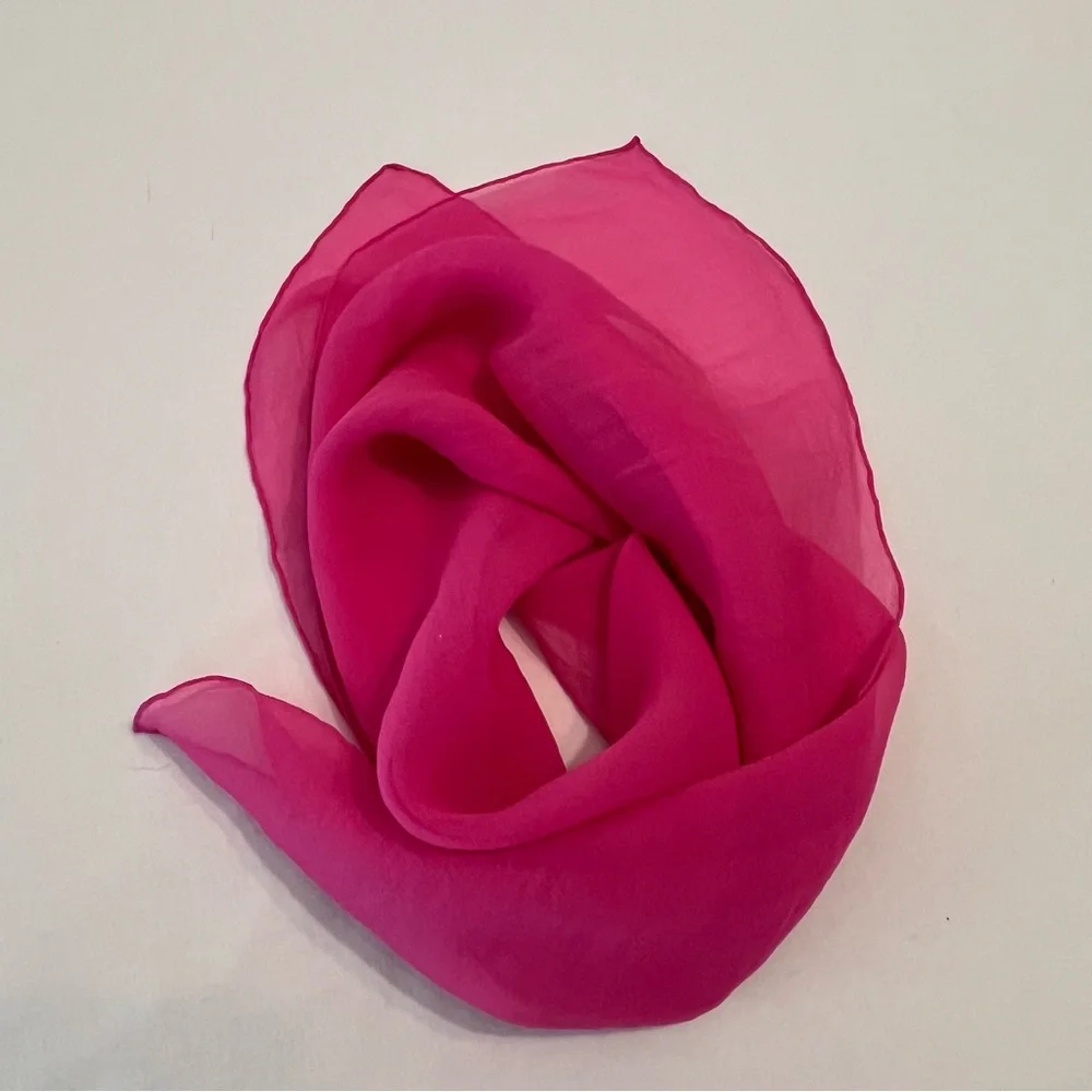 Vera Neumann Vintage Solid Barbie Pink Silk Hand Rolled Square 21x22 Scarf Japan